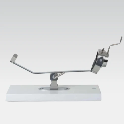 Gourmet Combo: 100% Ibérico Acorn-fed Bone-in-ham (Jamón) Oro - 15 to 17 lb + Ham Holder “La Pinta” edition + Cortador Ham Knife - Image 8