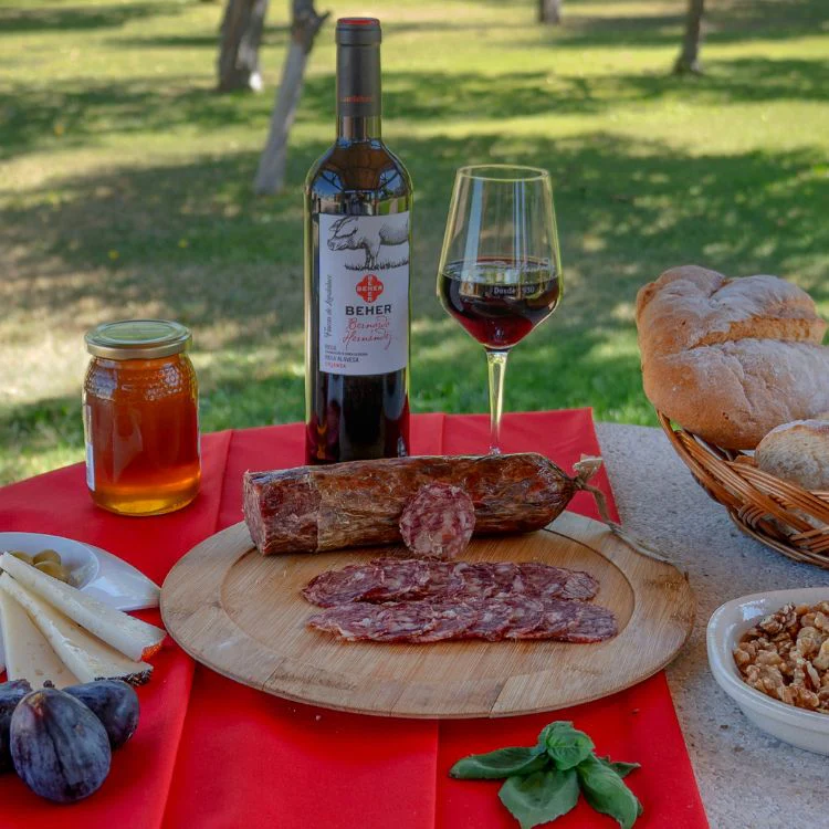 100% Ibérico Acorn-Fed Salchichón (Sausage), Aged 120+ Days , Artisan Family Recipe, Only Natural Ingredients, Free-Range - 1-1.5 lb - Image 4